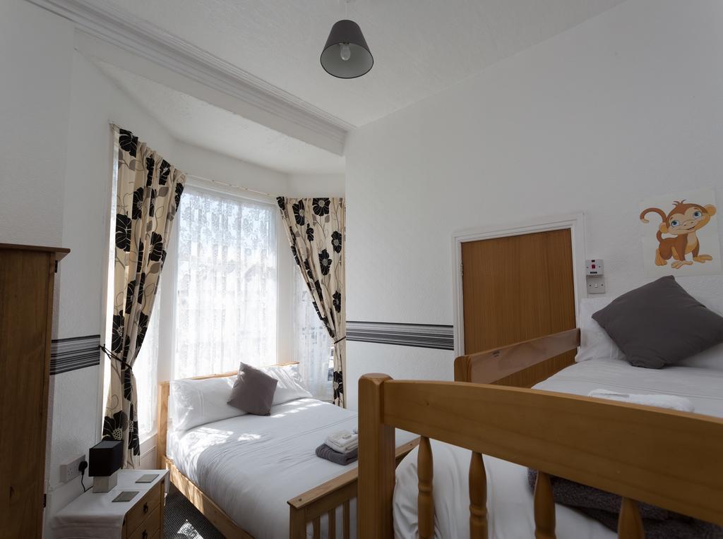 Deneside Guest House Blackpool Room photo